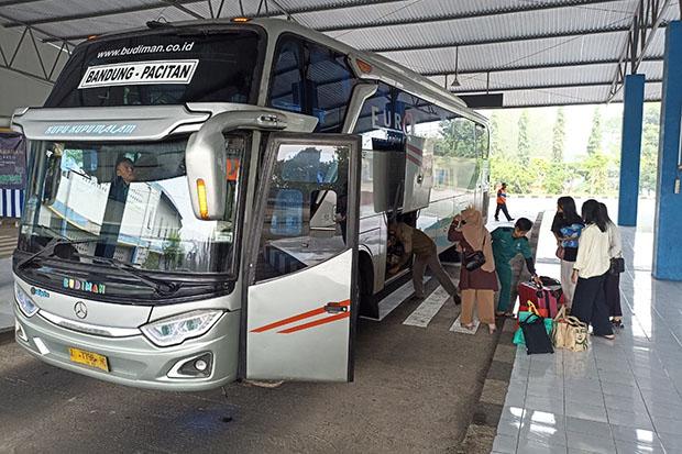 Bus Budiman